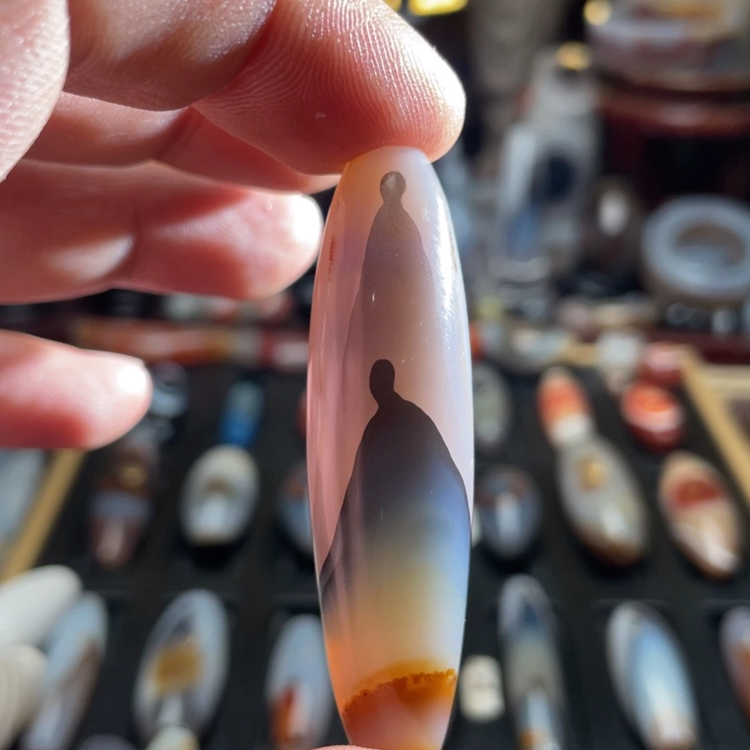 羴***鱻玛瑙/玉髓未镶嵌颈饰