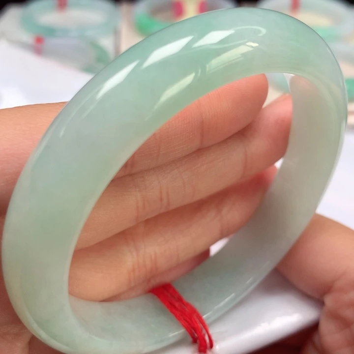 翡翠手镯未镶嵌冰晴水底13号