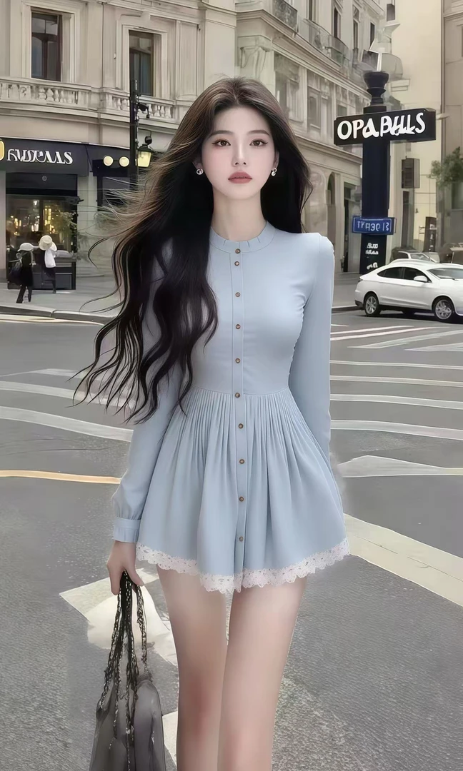 显瘦短袖洋气长袖镂空白色连衣裙褶皱短款气质小众收腰设计感