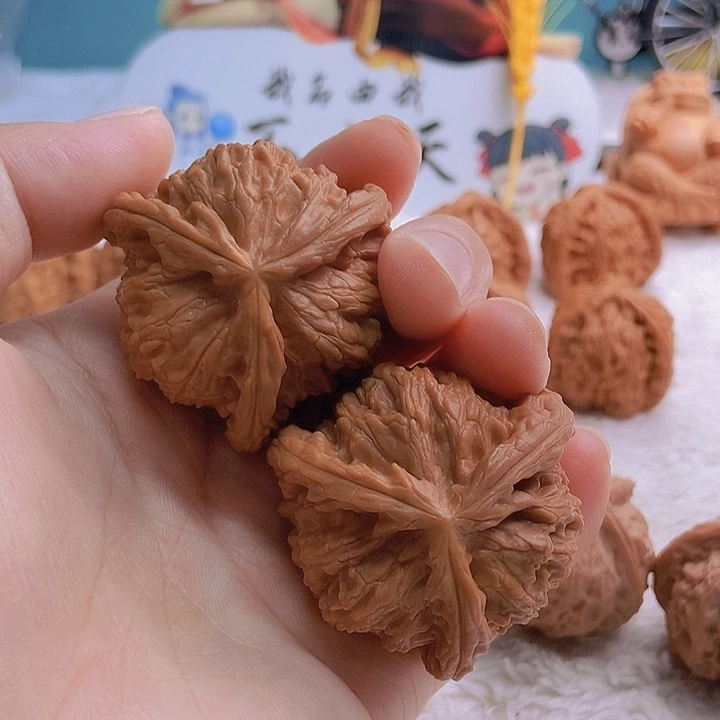 把件文玩核桃可*三棱