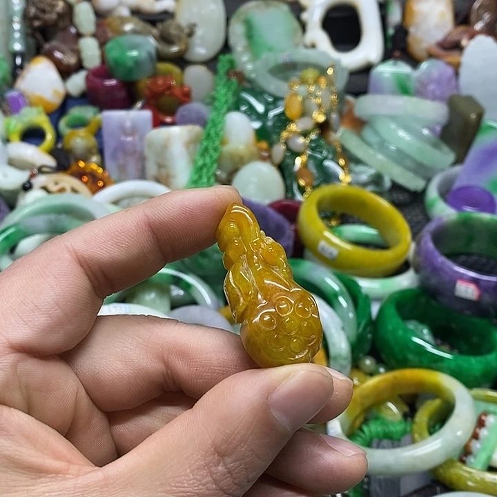 颈饰未镶嵌翡翠缅甸翡翠首饰配饰