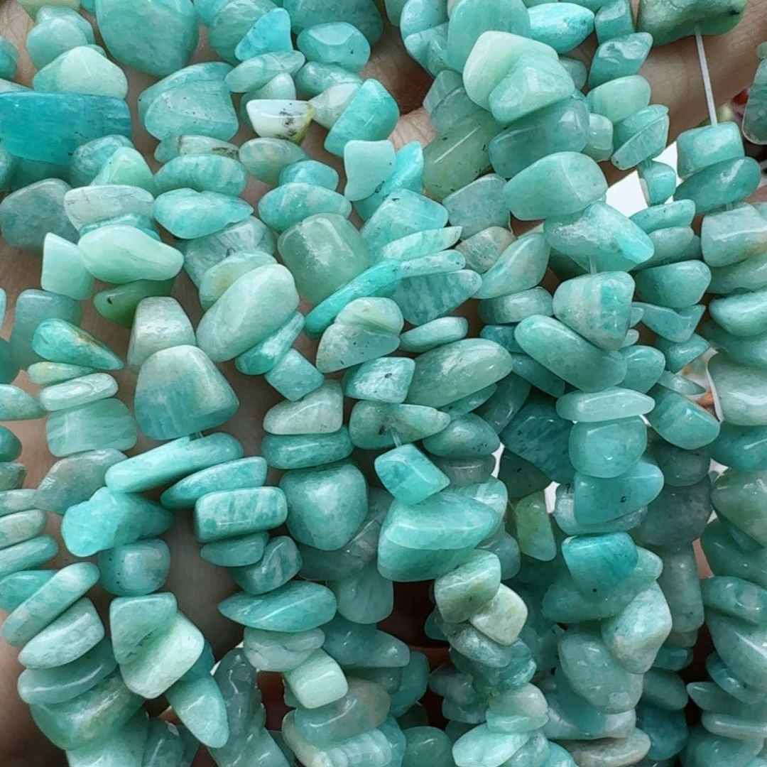 玛瑙/玉髓合金珠宝半成品天河石碎石一条