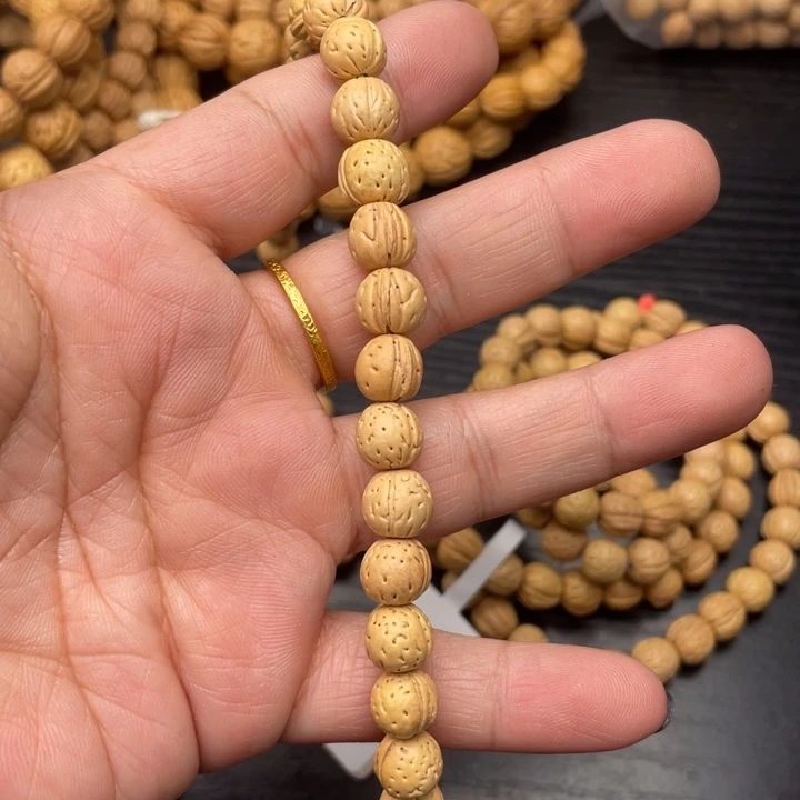 ـ***业脖挂小桃核1888优惠活动