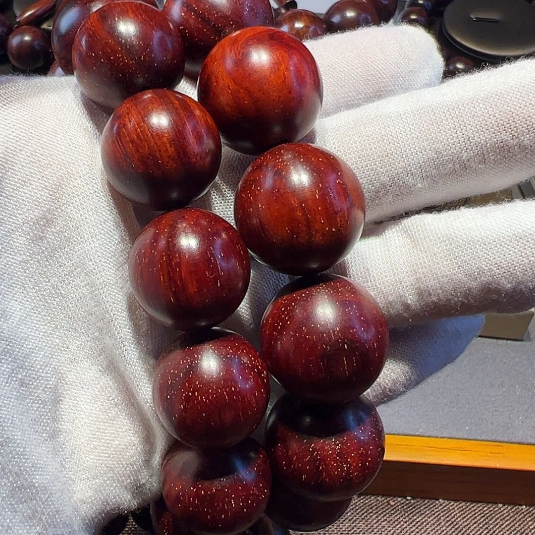 哈***好木1.8和2.0鸡血红爆满星