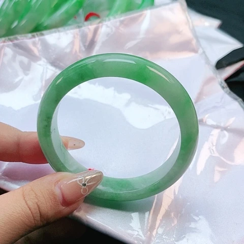 未镶嵌手镯翡翠2353