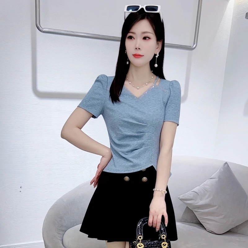 设计感不规则褶皱v领短袖t恤女2025年夏季新款修身显瘦减龄上衣潮