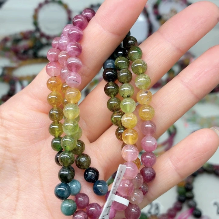 未镶嵌碧玺手链56