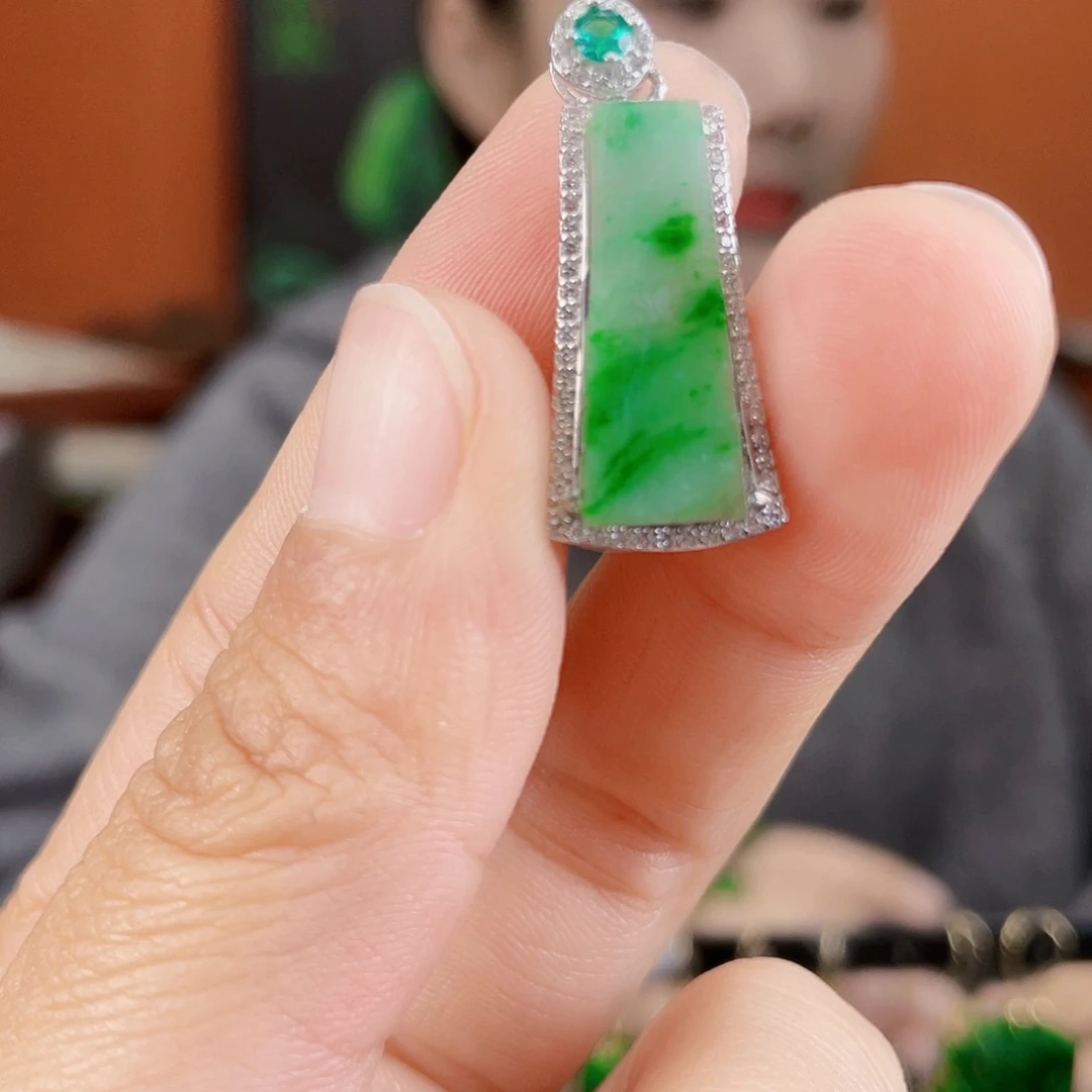 翡翠银S925镶嵌耳饰