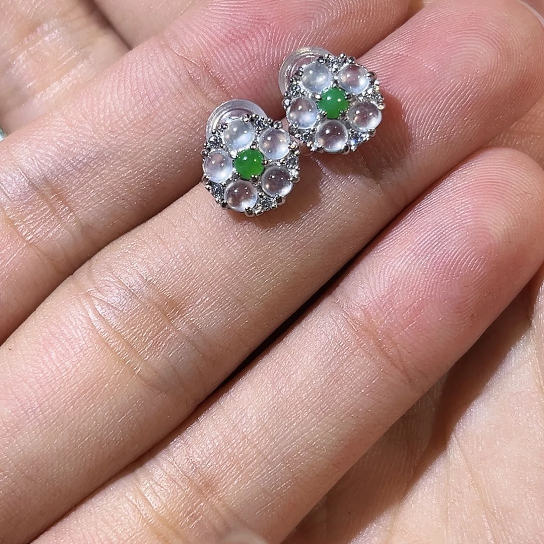 翡翠未镶嵌耳饰翡翠耳饰