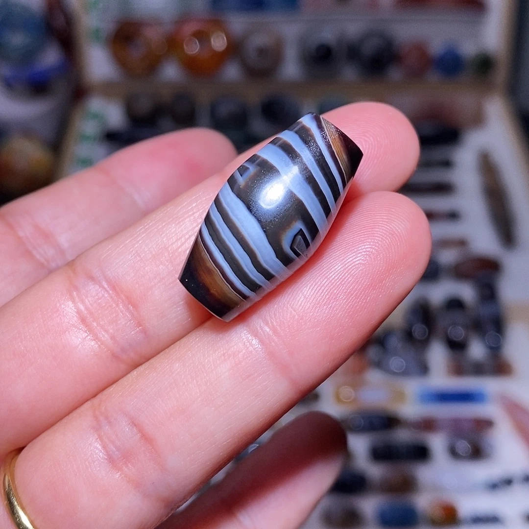 玛瑙未镶嵌吊坠…..