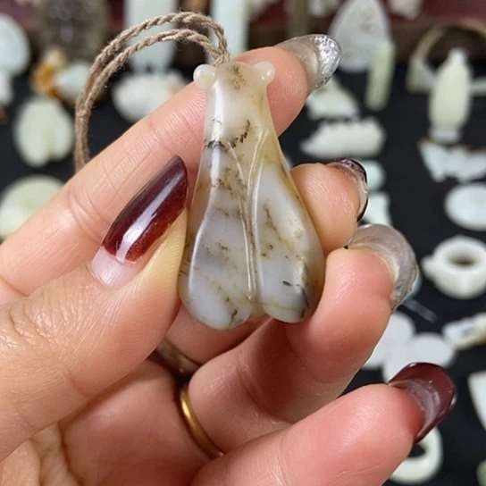 和田玉（糖玉）未镶嵌挂件