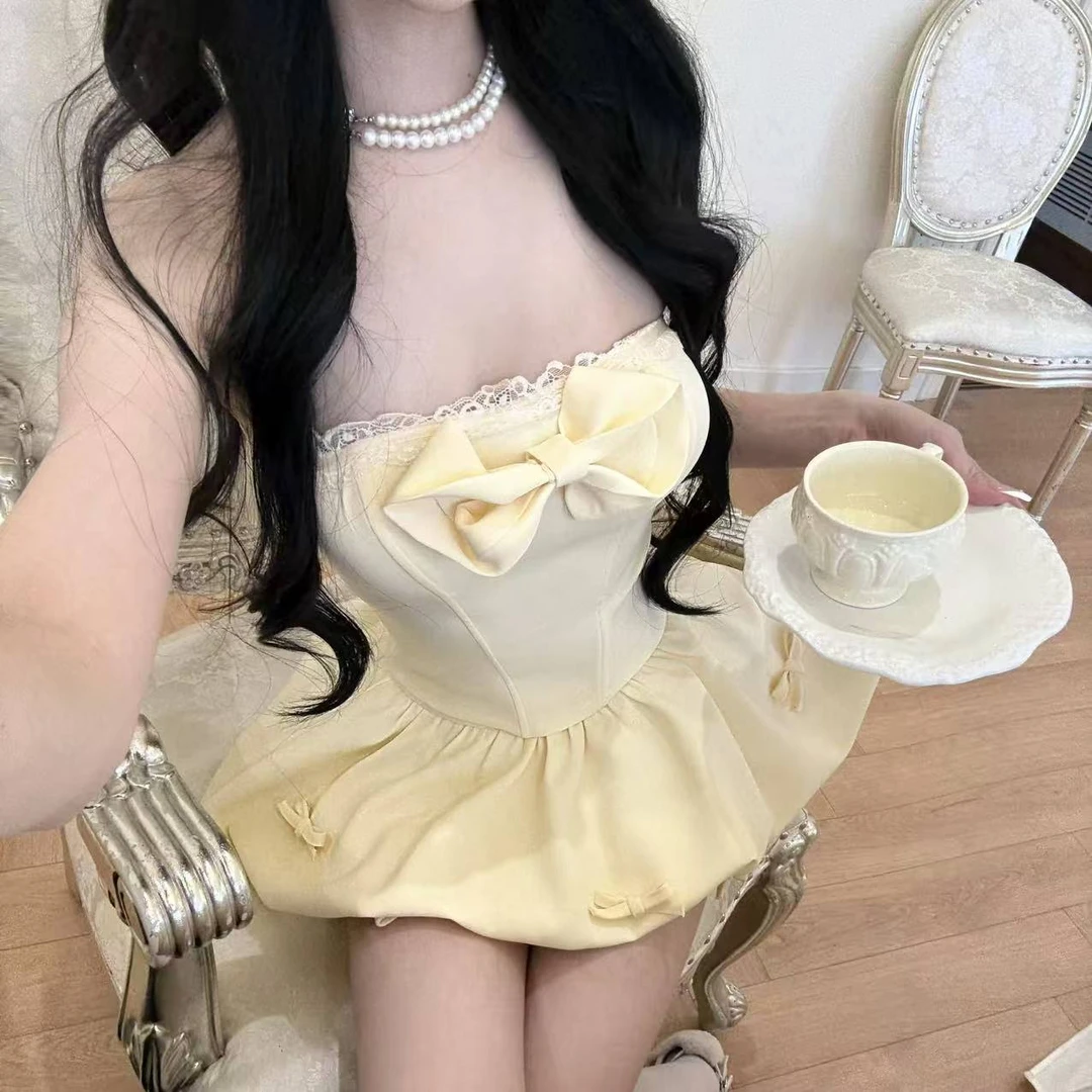【奶油云朵】2025年纯欲风甜美辣妹蝴蝶结抹胸上衣蛋糕裙套装