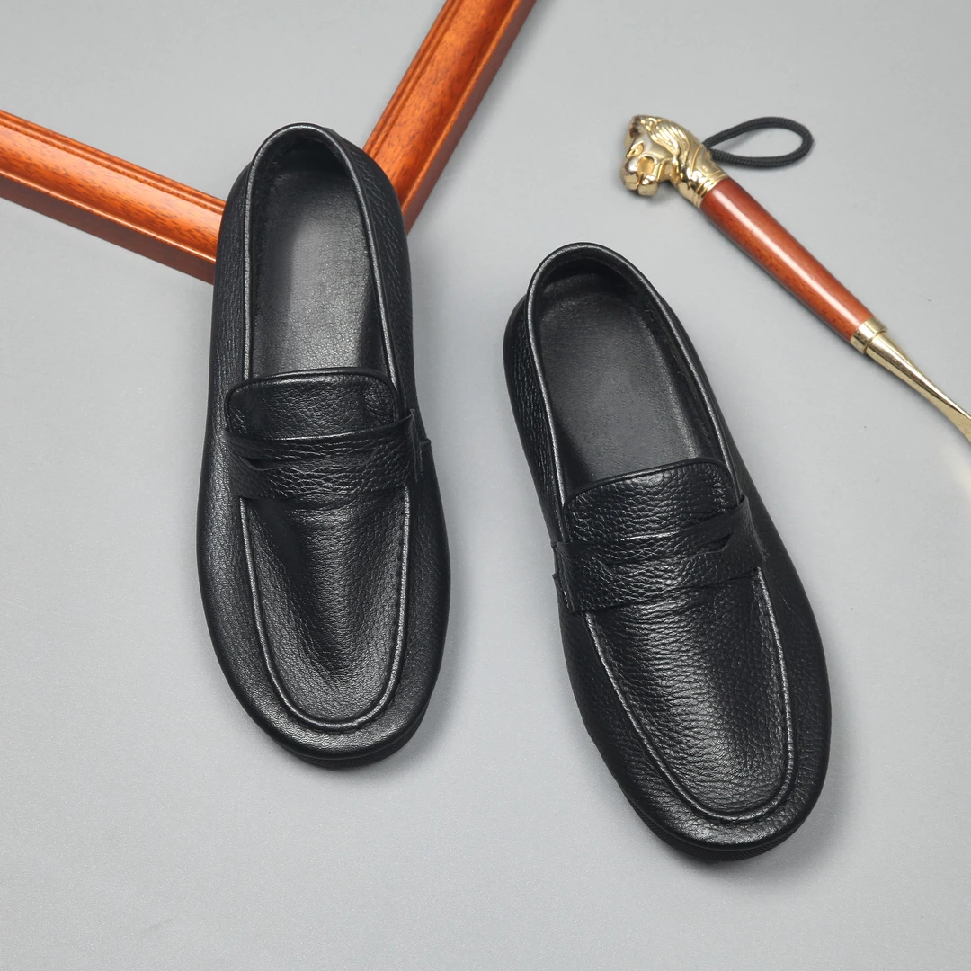 夏季头层牛皮新款休闲皮鞋男夏季百搭男士透气软底豆豆鞋新款723