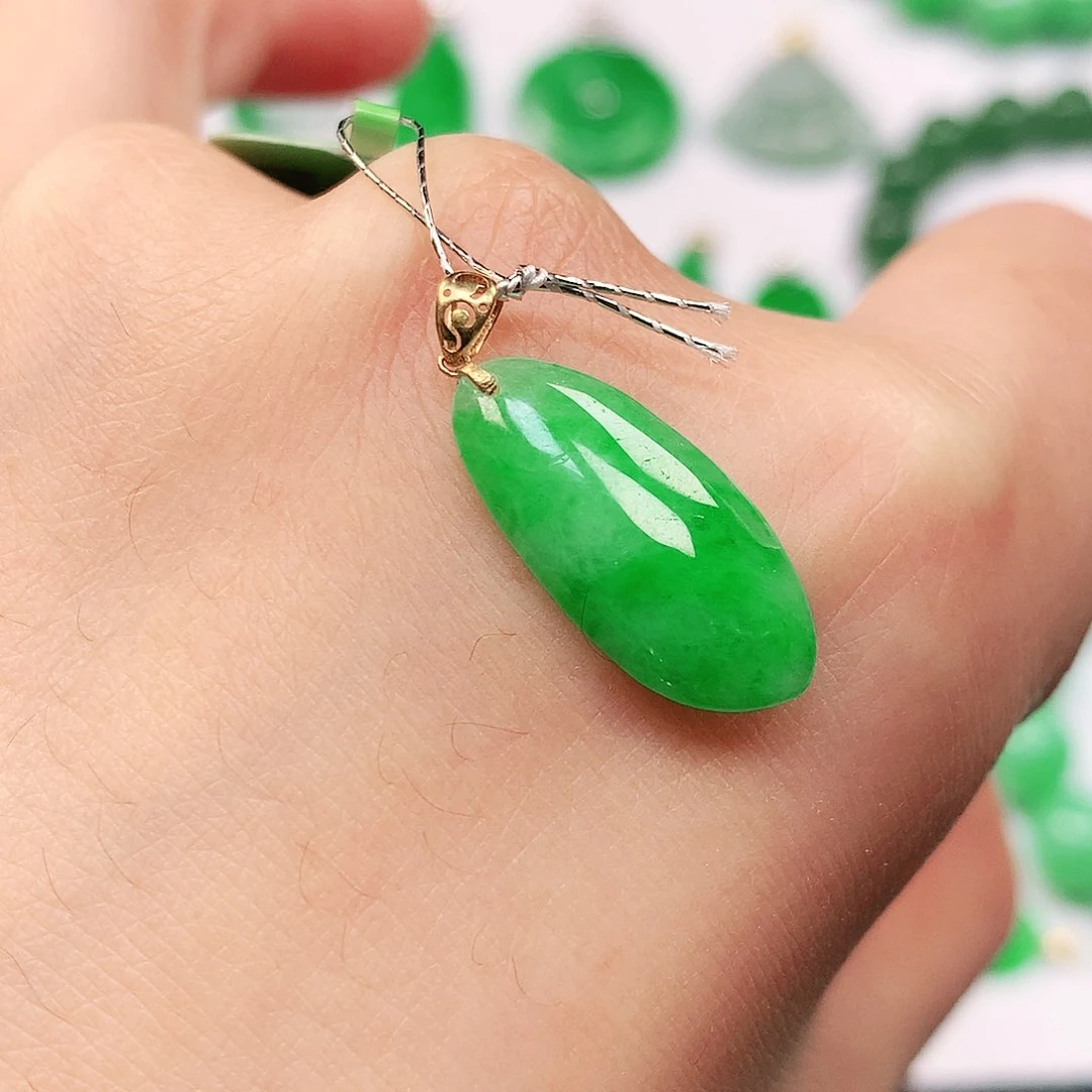 吊坠(不含链)18K金镶嵌翡翠