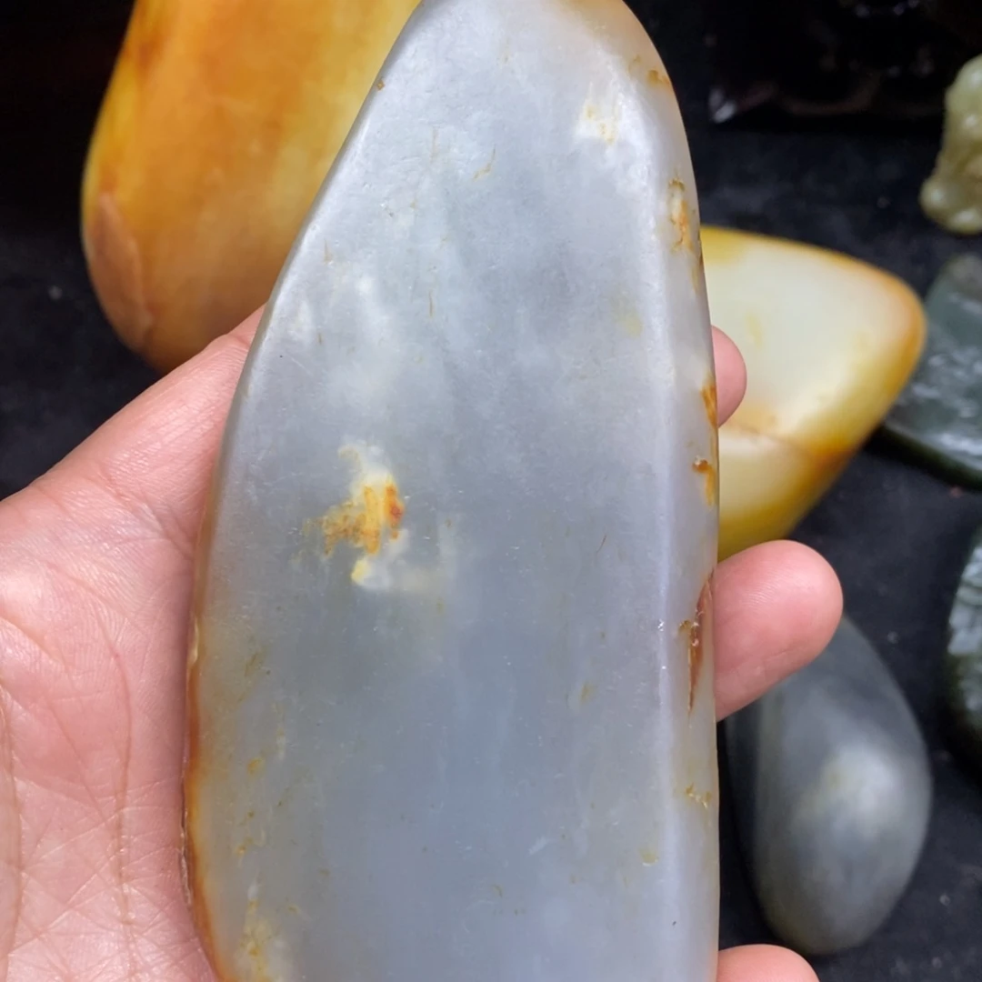 未镶嵌和田玉（糖玉）挂件