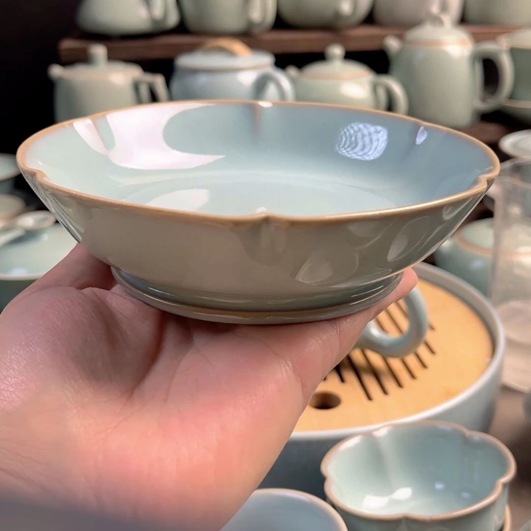 陶摆件瓷天青釉葵口洗原矿