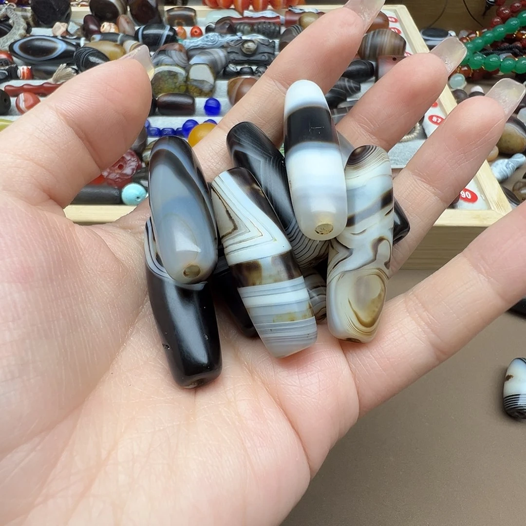 冲***号未镶嵌玛瑙/玉髓珠宝半成品