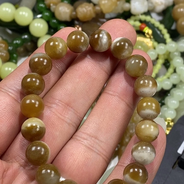 和田玉未镶嵌车挂