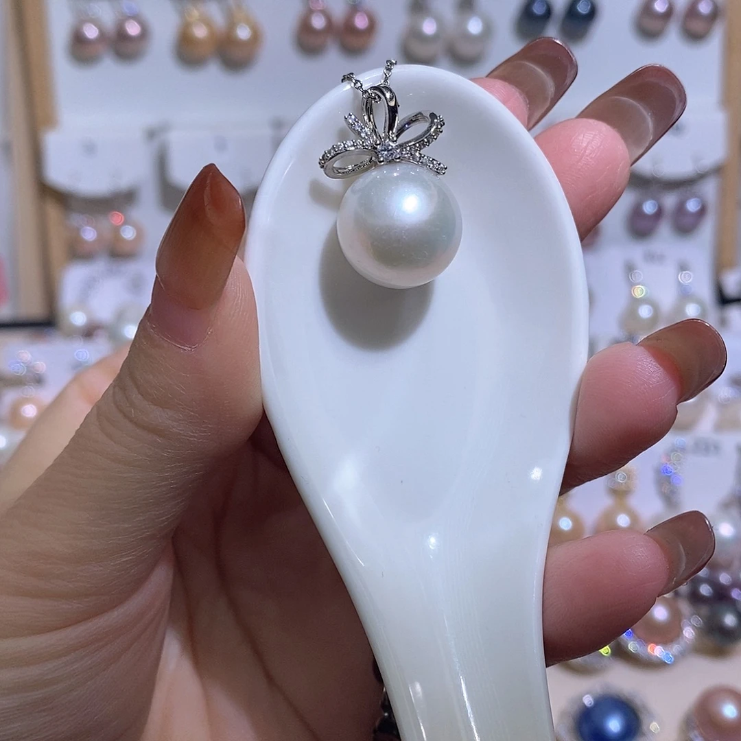 未镶嵌淡水珍珠吊坠(赠链)w15