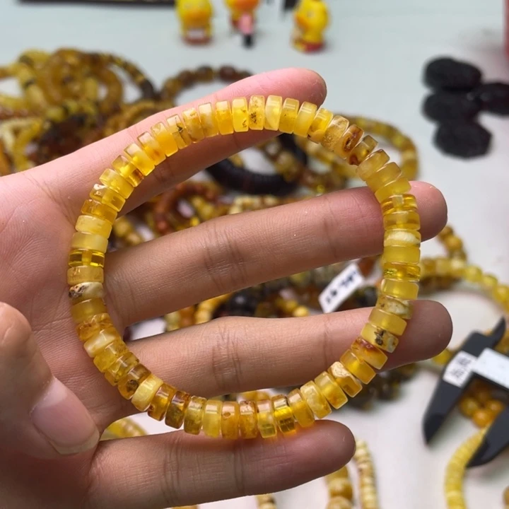 树脂六臻珠宝天然手串