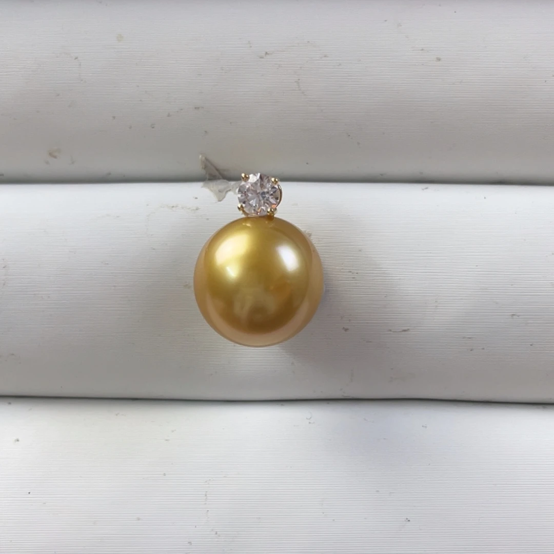 18K金镶嵌颈饰海水珍珠金珠13.00mm