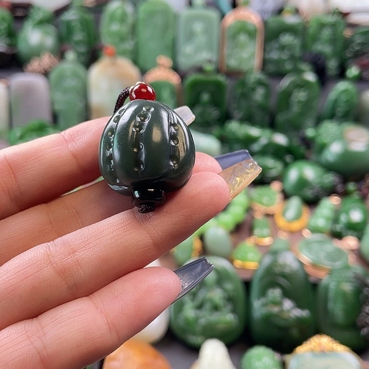 和田玉未镶嵌挂件用****5