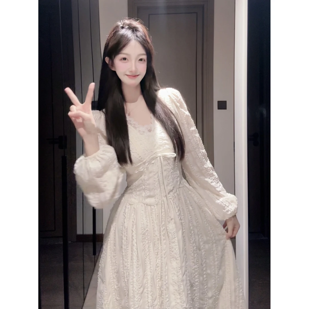 雪纺长袖V领连衣裙长款女高级感法式复古宫廷风气质收腰显瘦长裙