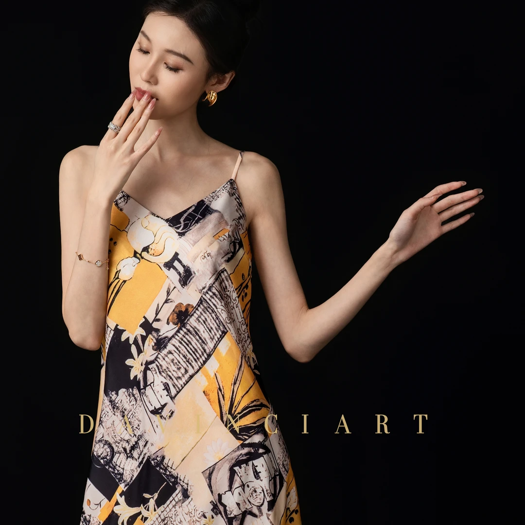 达芬奇密码（带胸垫）【报纸百合】新款中长款显瘦无袖吊带睡裙家居服