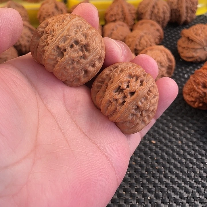 把件文玩核桃元宝43尺