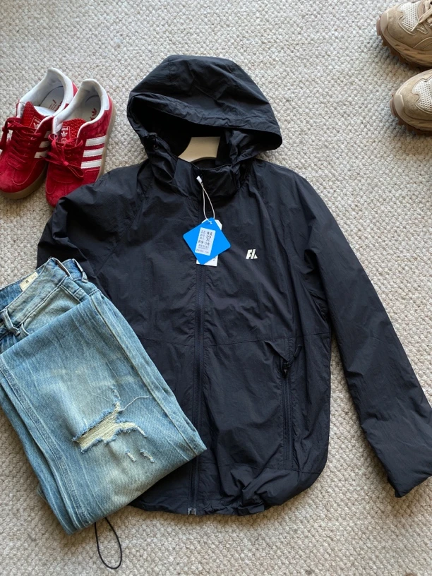 连帽潮流立领333防晒透气短外套常规户外时尚薄款