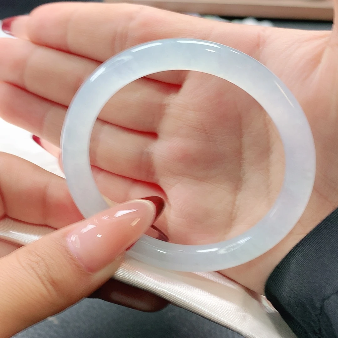 翡翠未镶嵌手镯缅甸天然翡翠