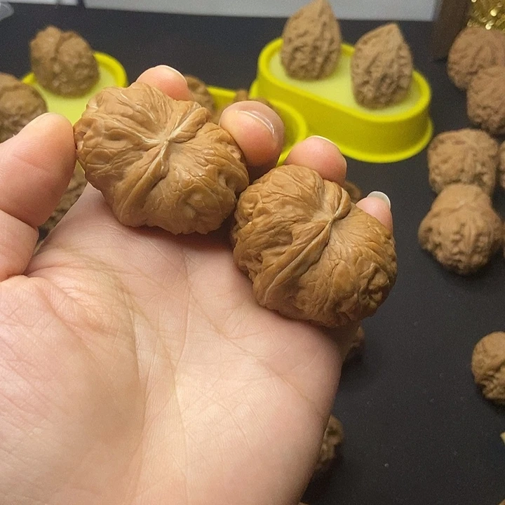 文玩核桃   元宝44全品