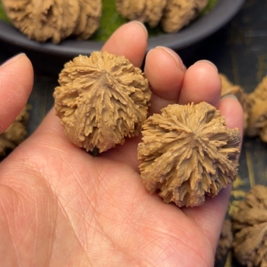 文玩核桃把件秦岭核桃24