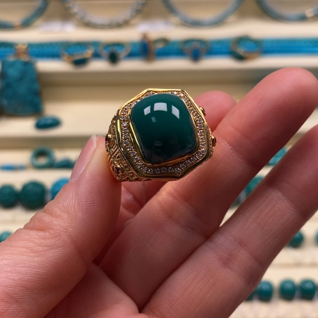 绿松石18K金镶嵌珠宝奇石圈口20.5金戒指