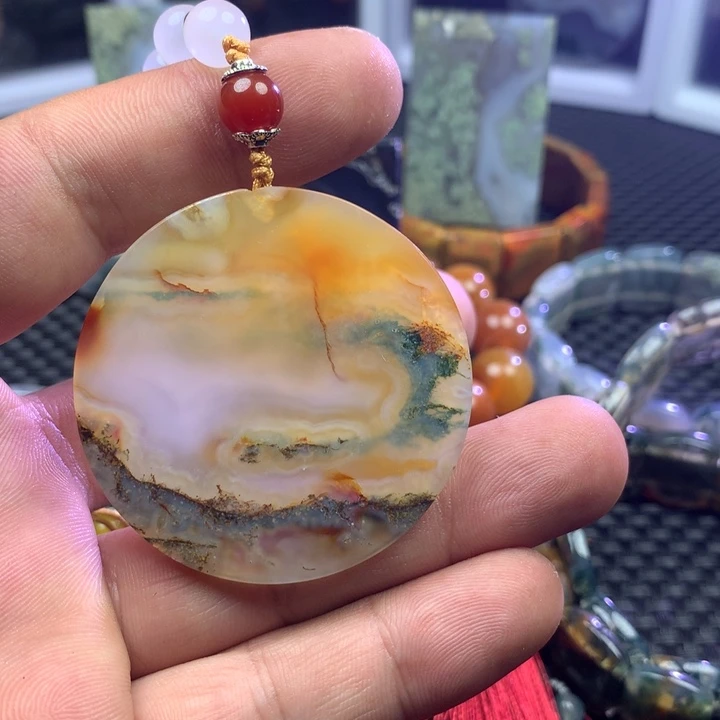 玛瑙/玉髓吊坠(赠链)未镶嵌雪***肠