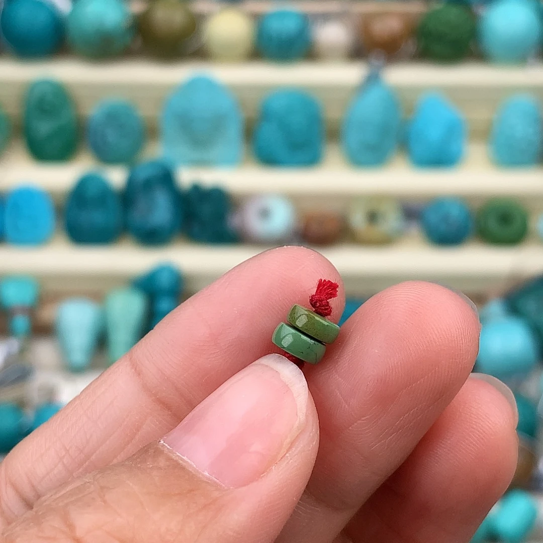 绿松石未镶嵌珠宝奇石5.2