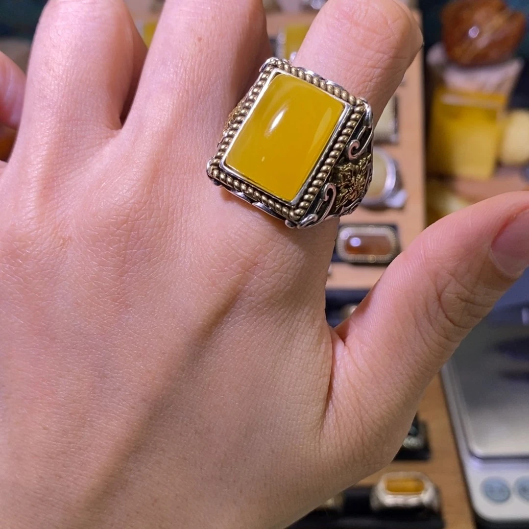 蜜蜡戒指银S925镶嵌舍***戏