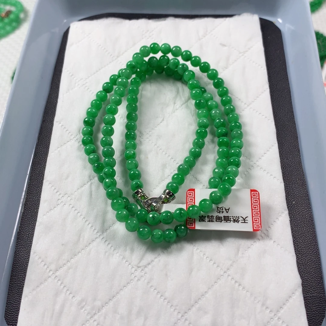 翡翠未镶嵌颈饰项链