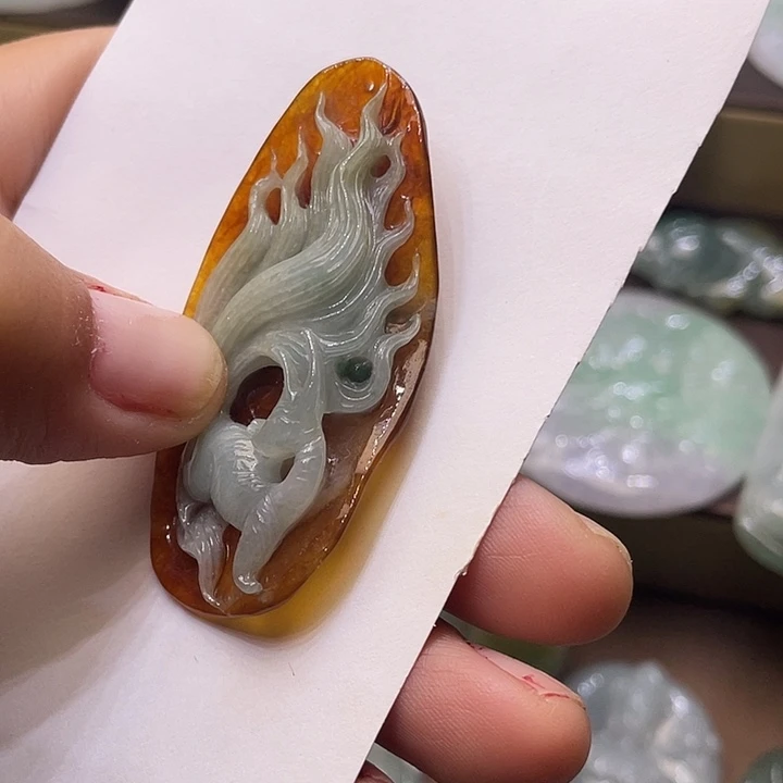 定制翡翠未镶嵌翡翠吊坠