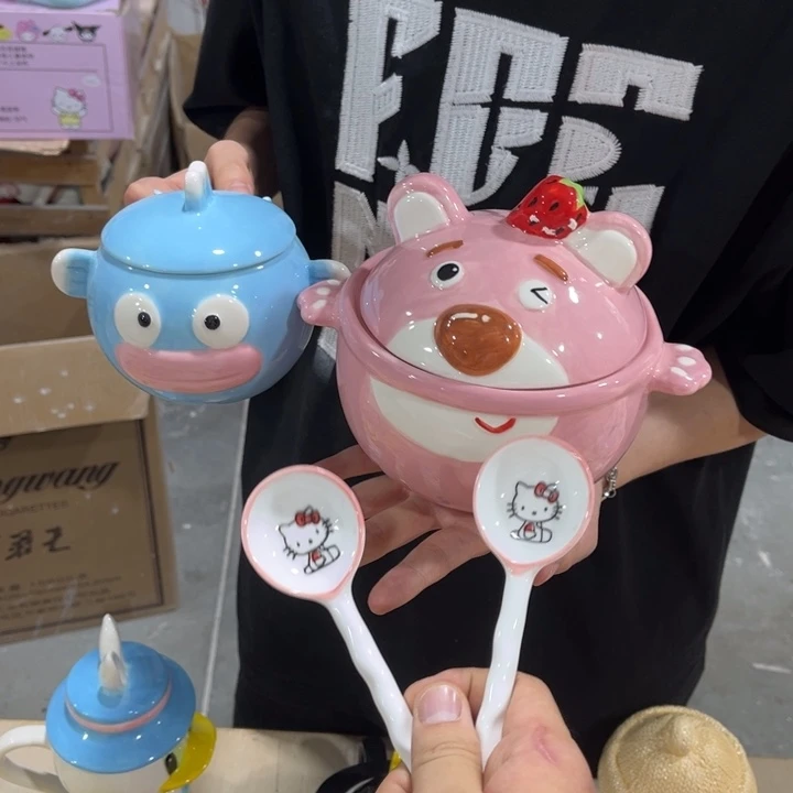 这么晚了还不睡啊你