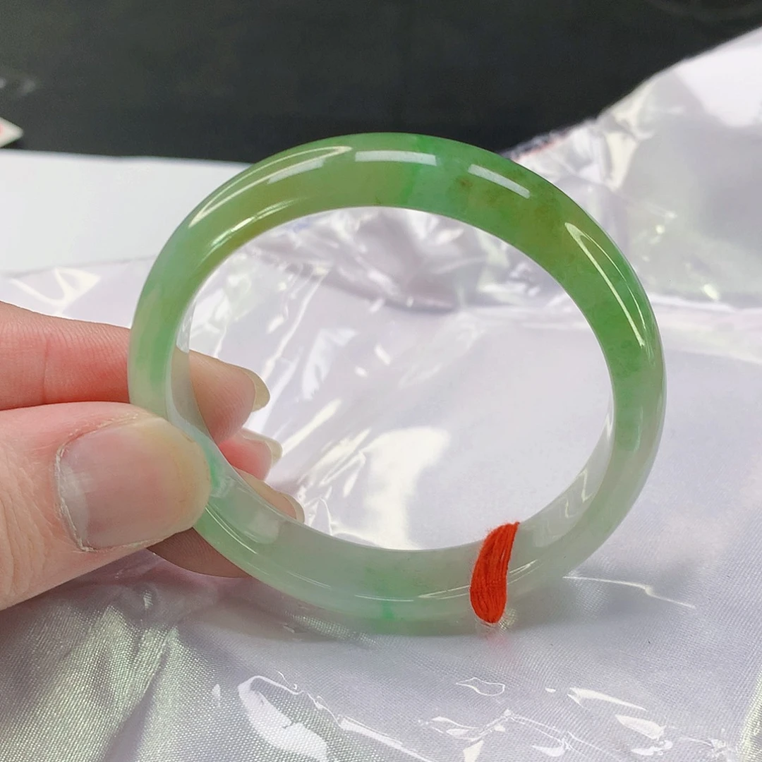 翡翠手镯未镶嵌049缅甸天然翡翠A货