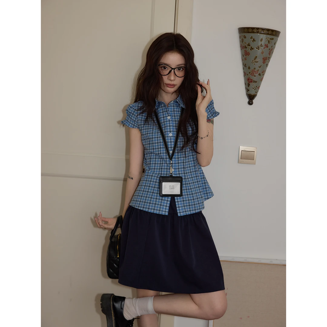 【吵吵家】蓝色格子短袖衬衫女2025夏减龄气质修身衬衣收腰显瘦上衣