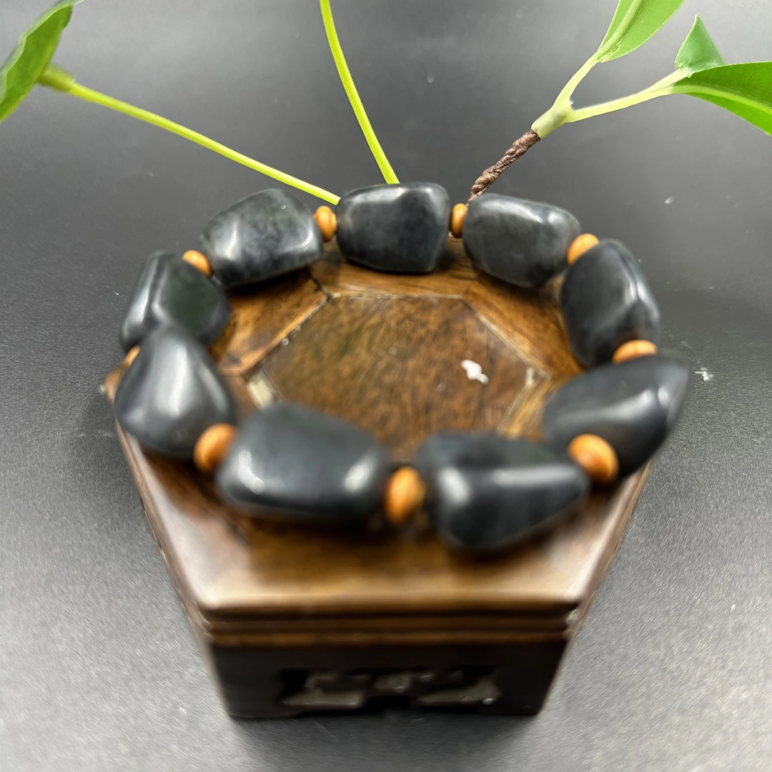 A1743 和田玉手串 HS9806273