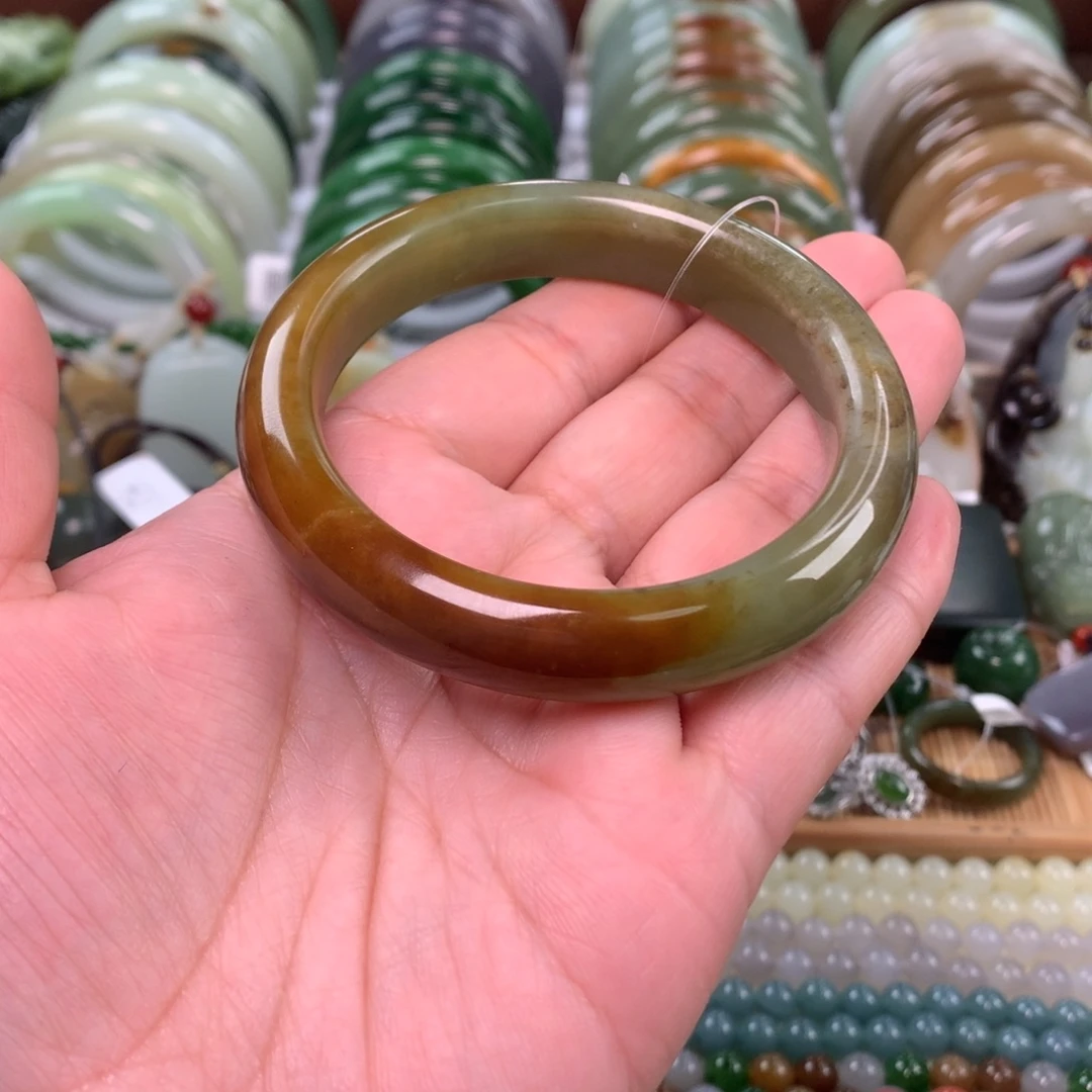 和田玉未镶嵌手镯57_58口径