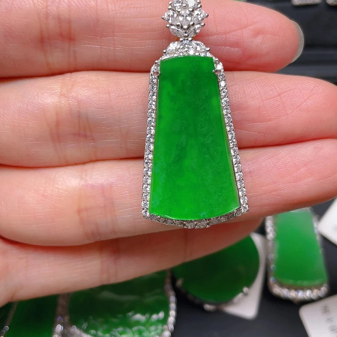 吊坠(不含链)银S925镶嵌翡翠9*5吊坠5287