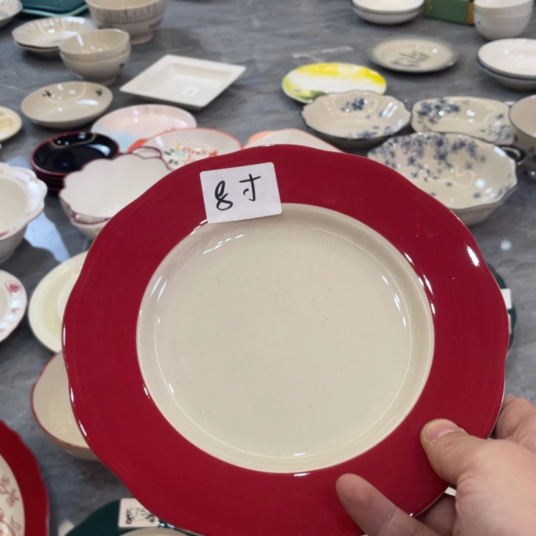 陶瓷微瑕餐具介意勿拍，满18飞！