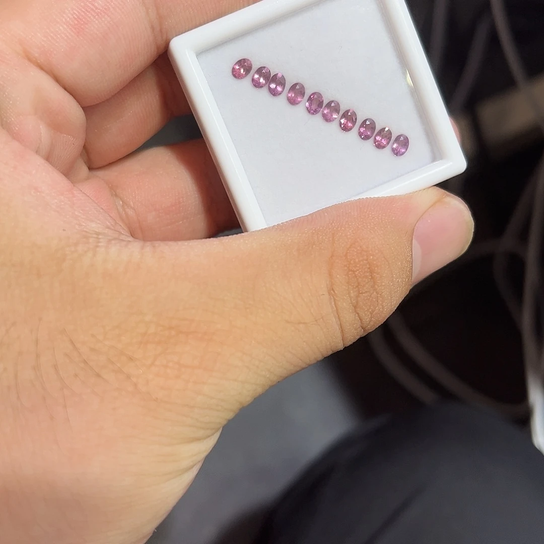 未镶嵌石榴石裸石裸石