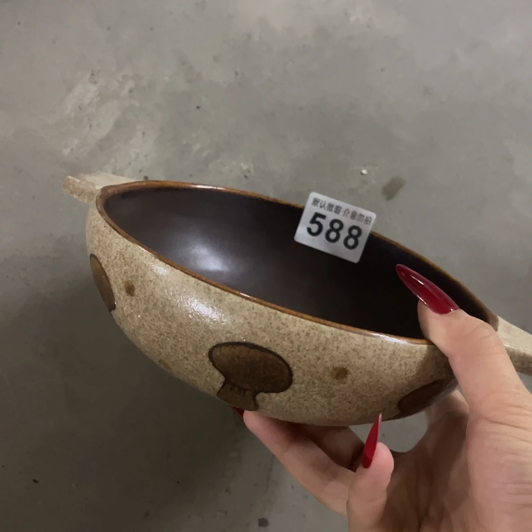 陶微瑕蘑菇汤锅一个588