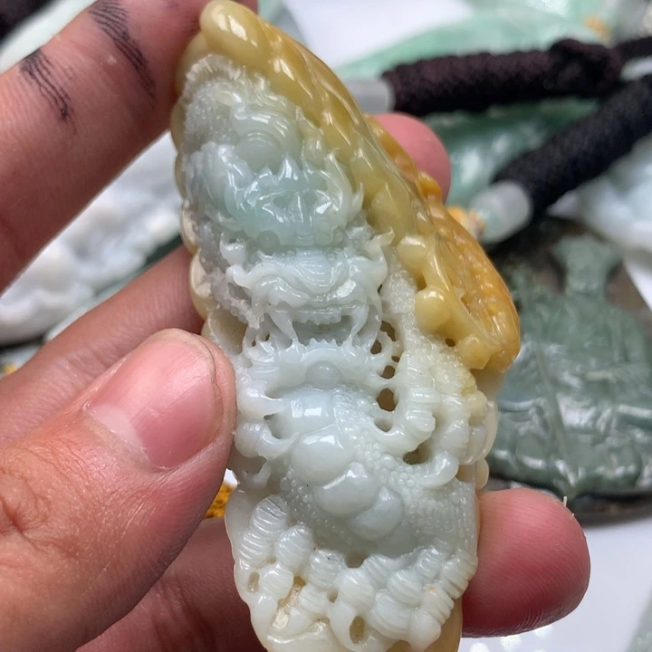 颈饰未镶嵌翡翠保真天然a货翡翠