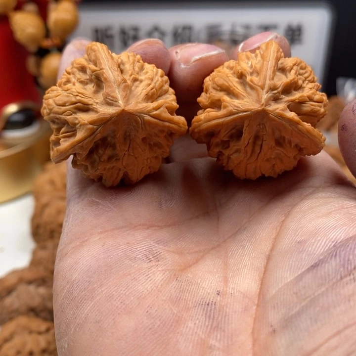 吊坠文玩核桃不***去核桃